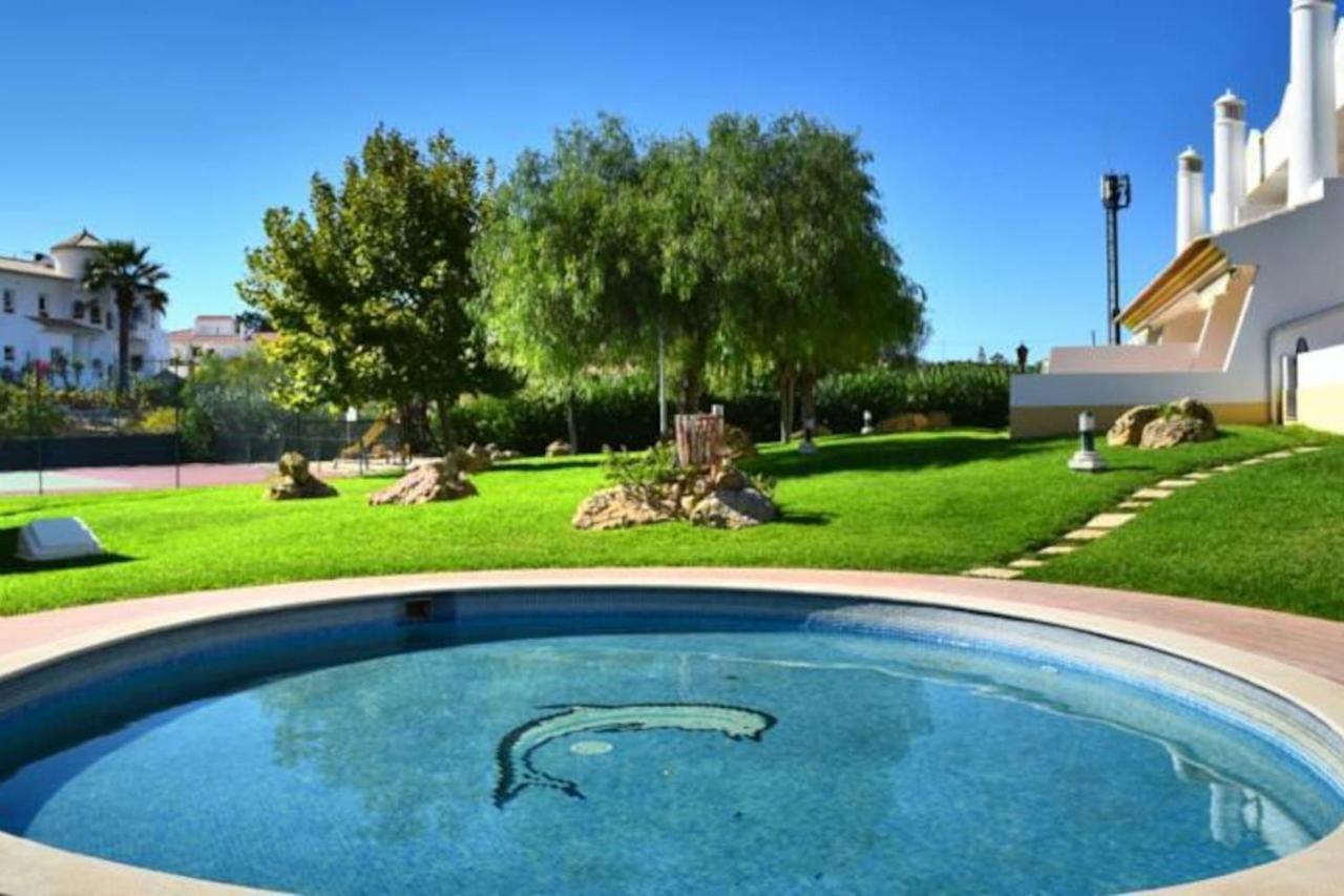 Beautiful Vila Rafaella, Walk Distance To Beaches Albufeira Eksteriør billede